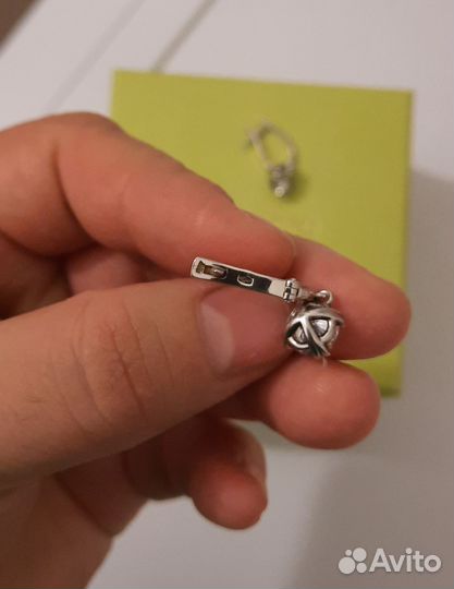 Серебряные серьги с фианитами