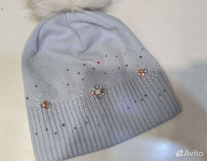 Шапка тёплая на девочку 6-8л