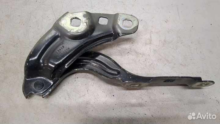 Петля капота Chevrolet Trax 2023, 2023