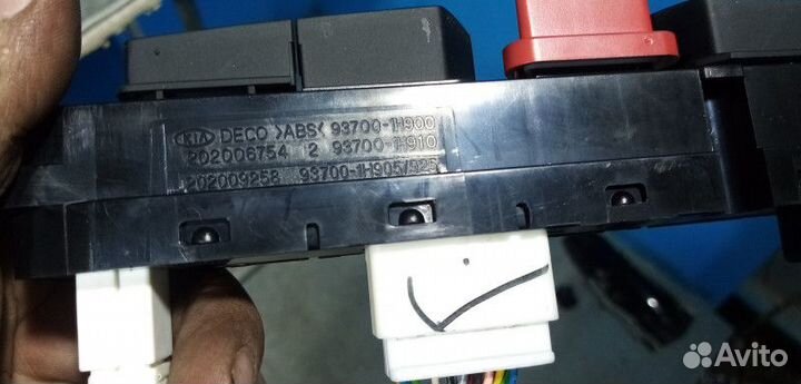 Блок кнопок Kia Ceed 1 (ED)