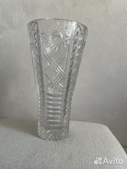 Хрустальная ваза