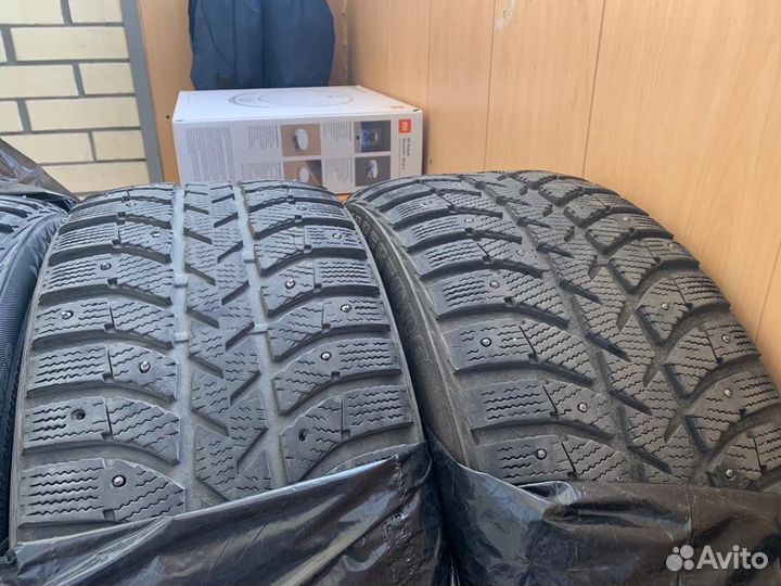Bridgestone Ice Cruiser 5000 225/45 R17