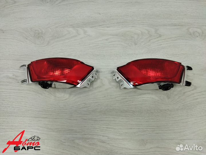 Противотуманный фонарь/катафот Range Rover Sport