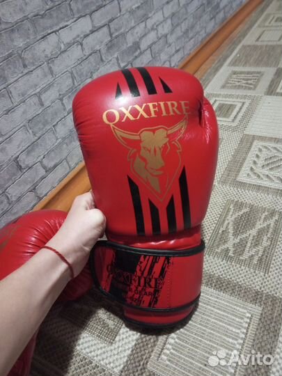 Боксерские перчатки детские 10 oz