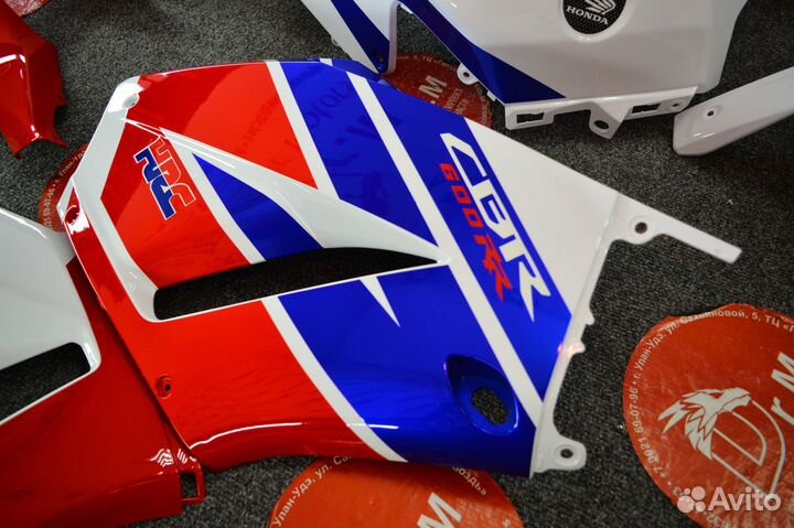 Honda CBR600RR 13 - 22 пластик в наличии 14 15 16