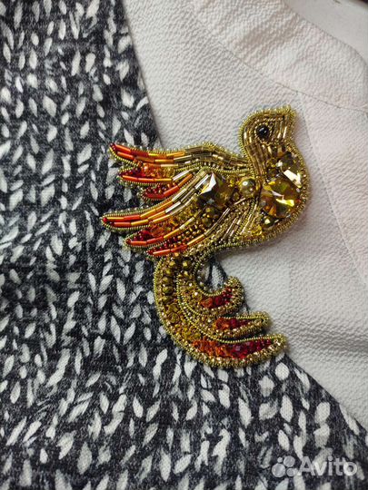 Брошь ручной работы 