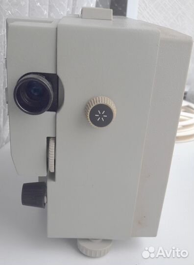 Кинопроектор Русь (8 и супер)