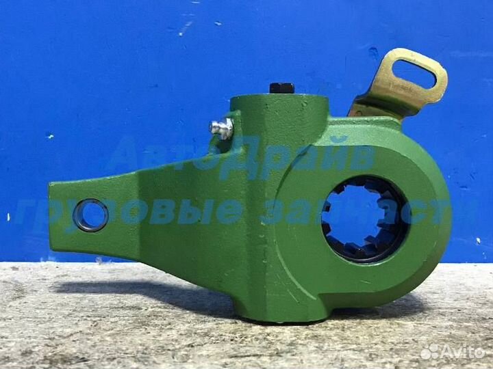 Трещетка DAF F95 95XF передняя правая