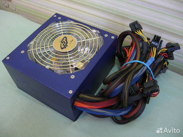 Блок питания 700W