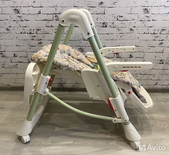 Стульчик для кормления Happy Baby