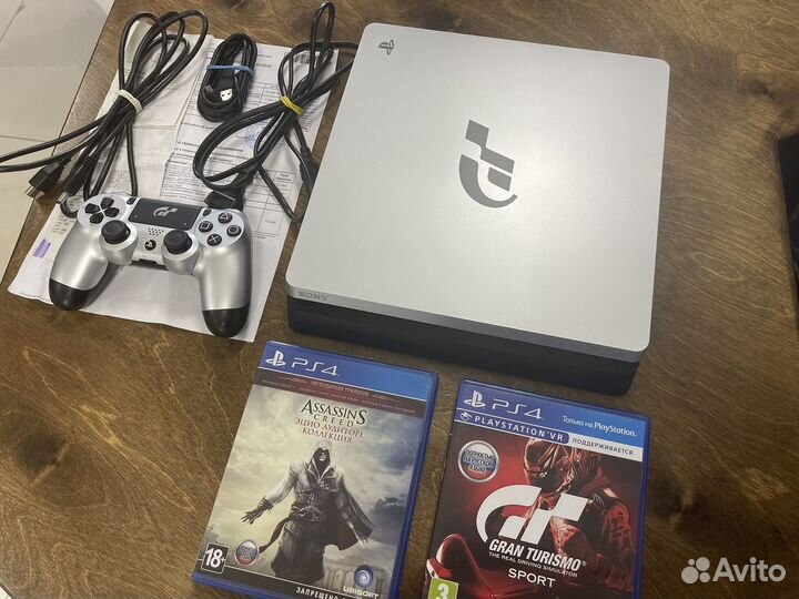 Sony PS4 Slim лимитированная (Идеал)