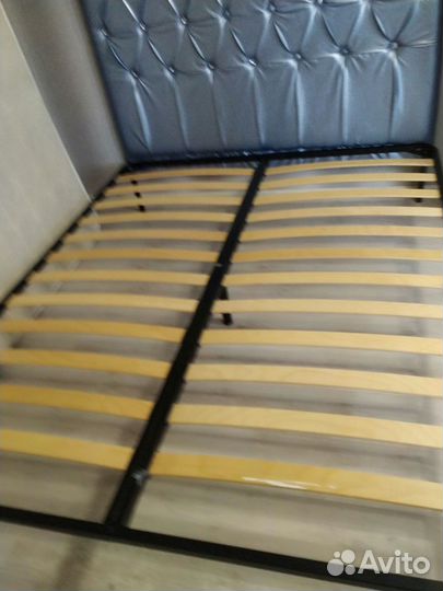 Кровать двухспальная бу