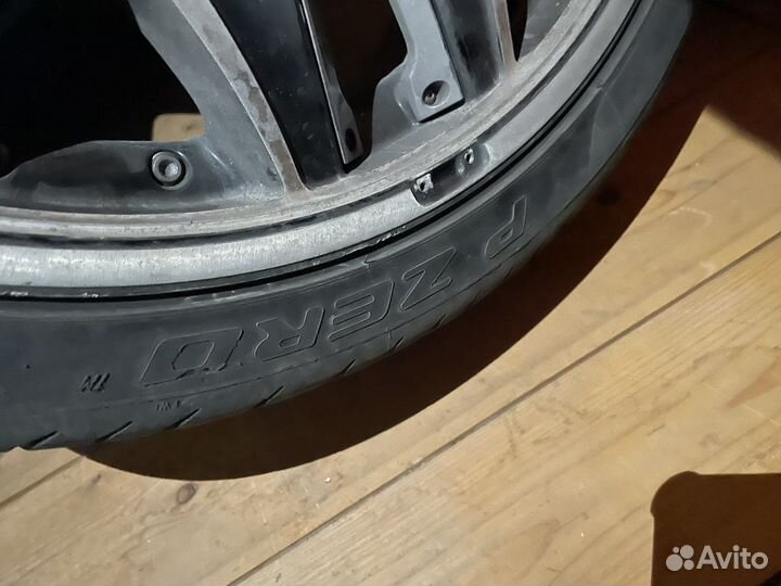 Колеса r20 качественные и красивые, резина Perelli