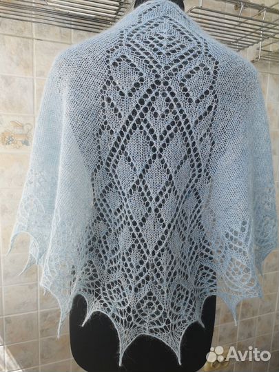 Шаль вязаная