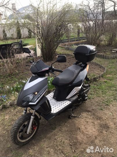 Скутер stels vortex 150