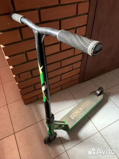 Трюковой самокат