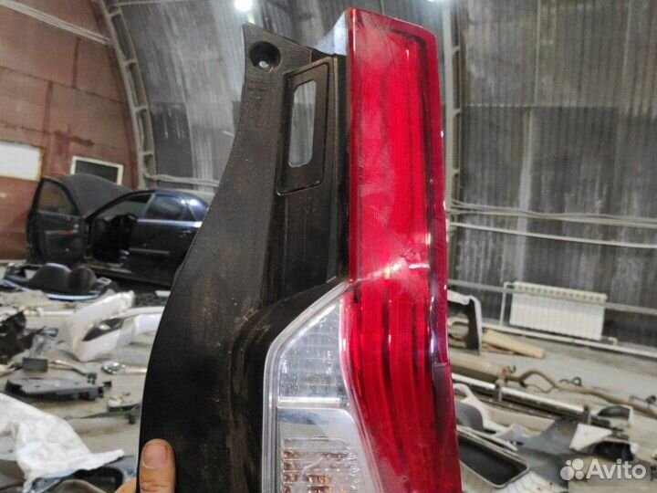 Фонарь задний Mitsubishi Pajero Sport 3