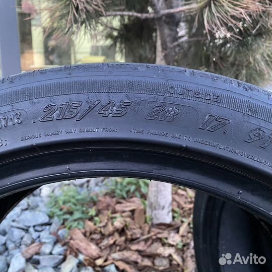 Michelin Pilot Sport 3 215/45 R17