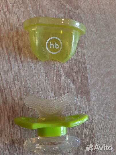 Контейнер для соски, прорезыватель, зубная щетка