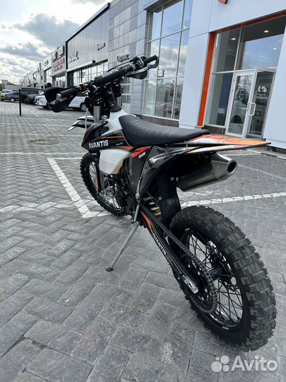 Мотоцикл Avantis Enduro 300 Pro EFI 182FMM Без птс