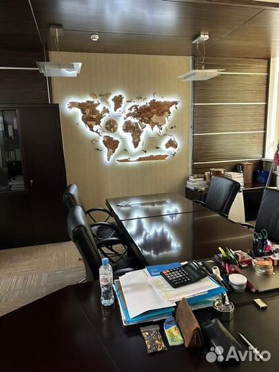 Деревянная карта мира с подсветкой