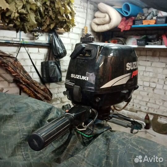 Лодочный мотор suzuki