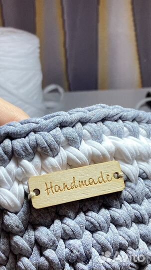 Вязанная корзинка