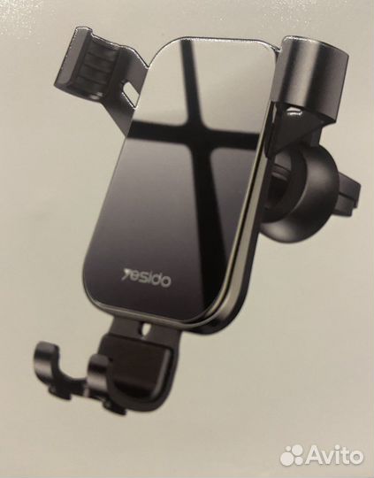Держатель для телефона в машину новые