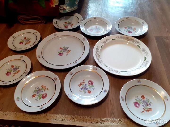 Отдам блюда тарелки посуду новую