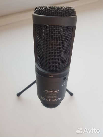 Микрофон Audio-technica AT2020USB+