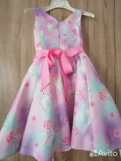 Платье нарядное для девочки