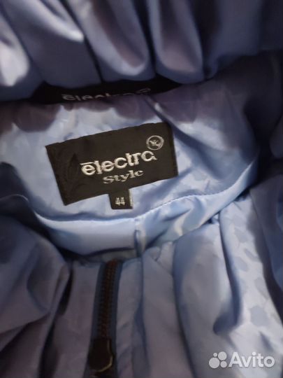 Пуховик женский 42 44