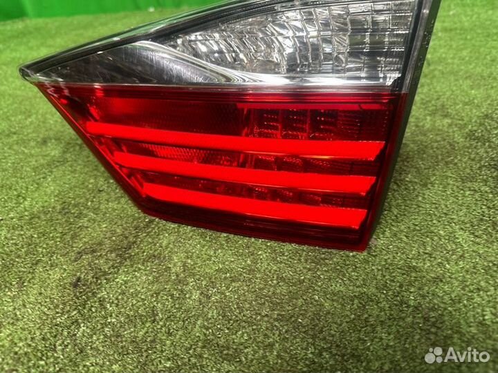 Фонарь правый Lexus Es 6 2012-2015