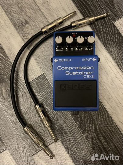 Гитарная педаль boss CS3