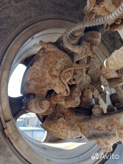 Суппорт правый левый Great Wall Xin Kai 2WD