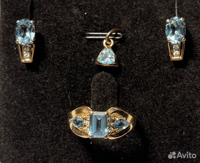 Золотое кольцо, серьги, подвеска с топазами