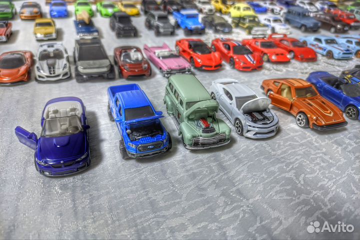 Коллекция моделей Hot Wheels
