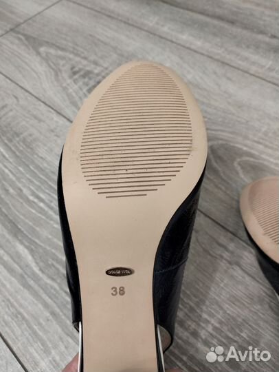 Босоножки женские 38 размер