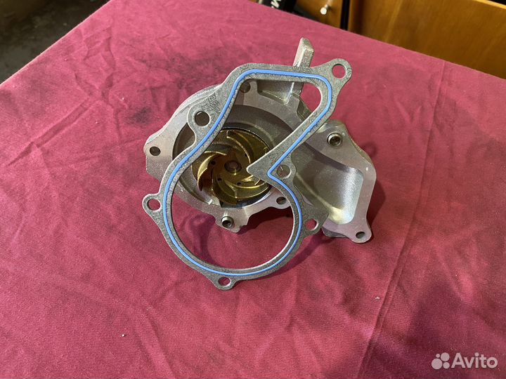 Помпа P235 hepu ford/mazda