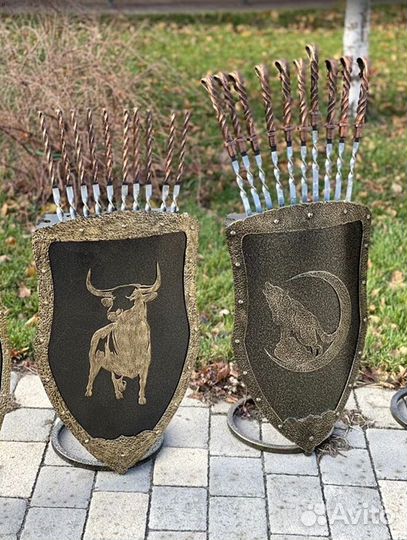 Щит подарочный/ подставка под шампуры