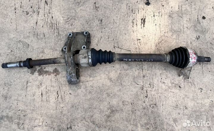 Привод передний правый Peugeot 307