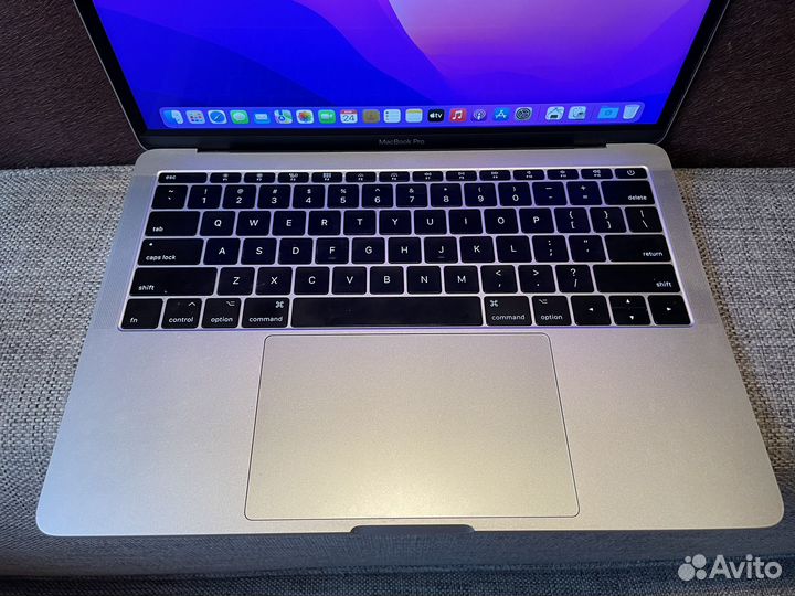 MacBook Pro 13 2017 i5 8гб 128гб 2TB