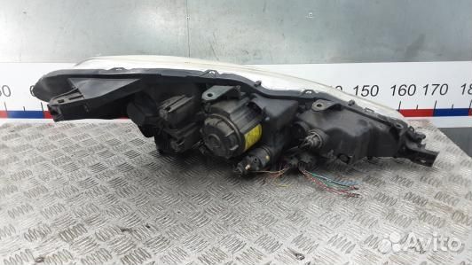 Фара левая citroen C-crosser (LEA01MR01)