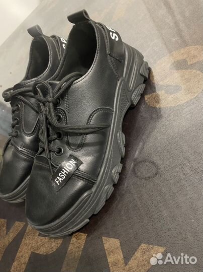 Ботинки для девочки