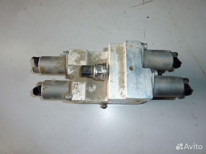 BMW X6 Насос гидравлический VB678273701