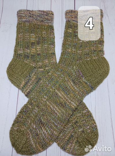 Носки,варежки,мини шарфики ручной вязки