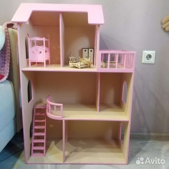 Домик кукольный+кровать