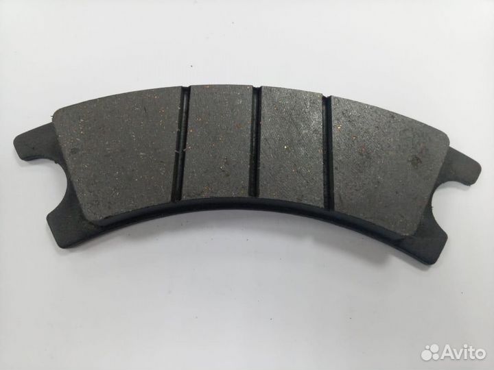 Колодка тормозная sdlg LG918, LGB680 (в форме полу