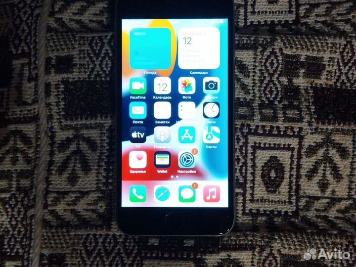 iPhone 6S, 32 ГБ
