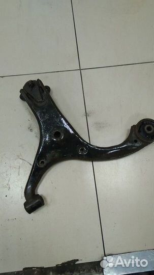 Рычаг подвески правый